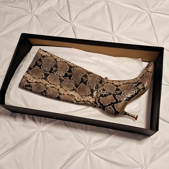 KENNETH COLE NEW YORK SNAKE BOOTS – SZ 7 – NWT - Picture 6 of 8